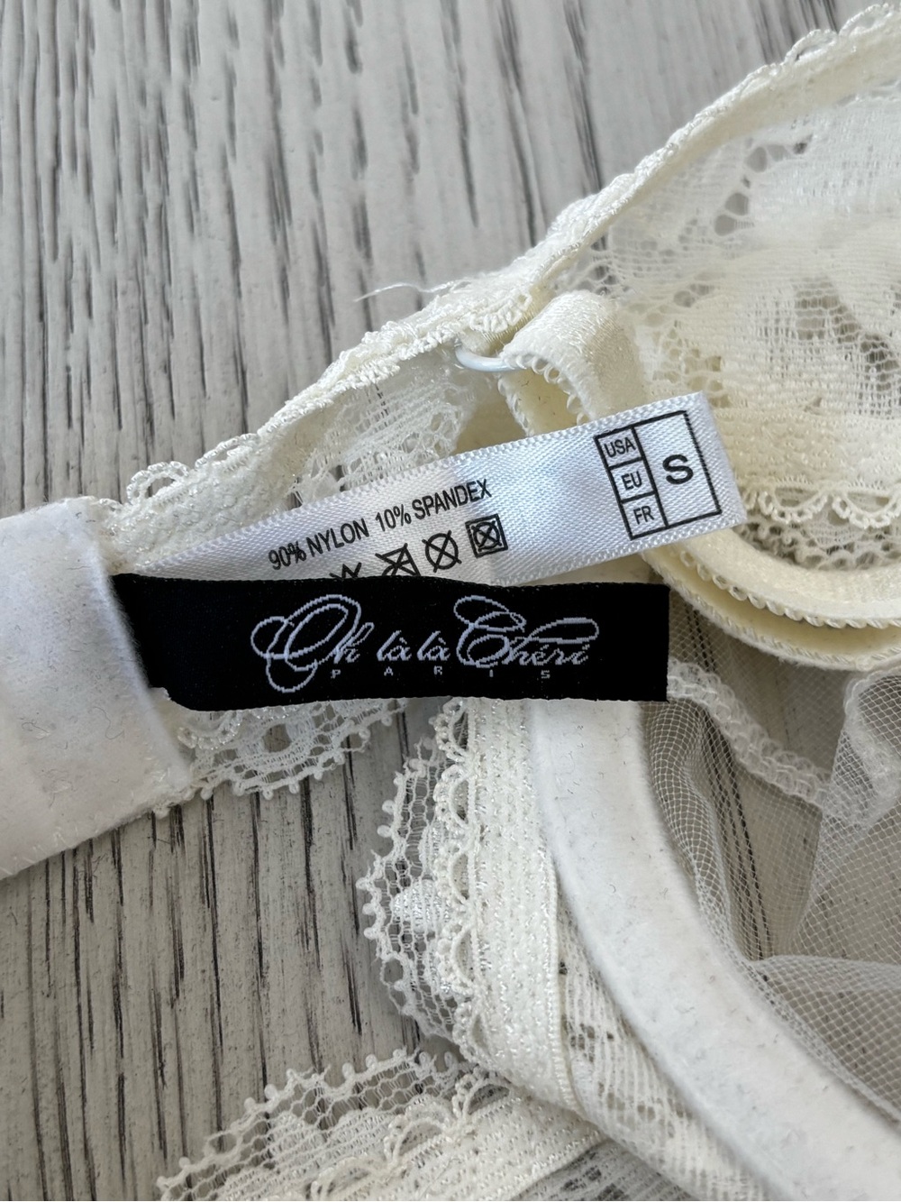 Sheer Lace Underwire Bra in White - Picture 4 of 4